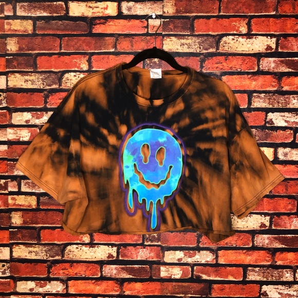 Tops - 2X Cropped Bleach Tie Dyed T-Shirt